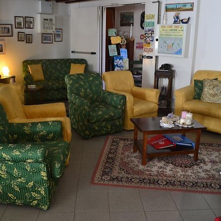 Hotel Alfredo'S Римини Екстериор снимка